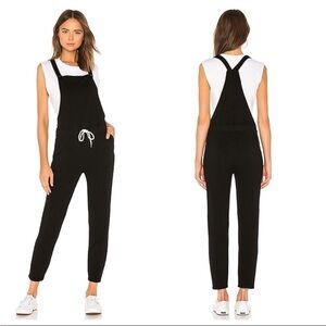 Monrow Mommy Maternity Tie Front Overalls
Jumpsuit with Patch Pocket Small Black